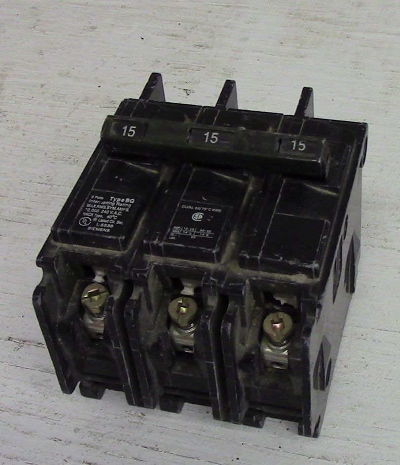 Siemens 3 Pole 15 Amp Bolt-on Breaker