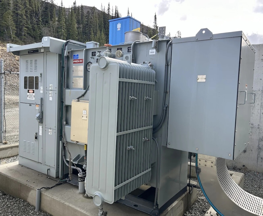 Transformateur rempli de liquide General Electric Prolec 3 000 kVA