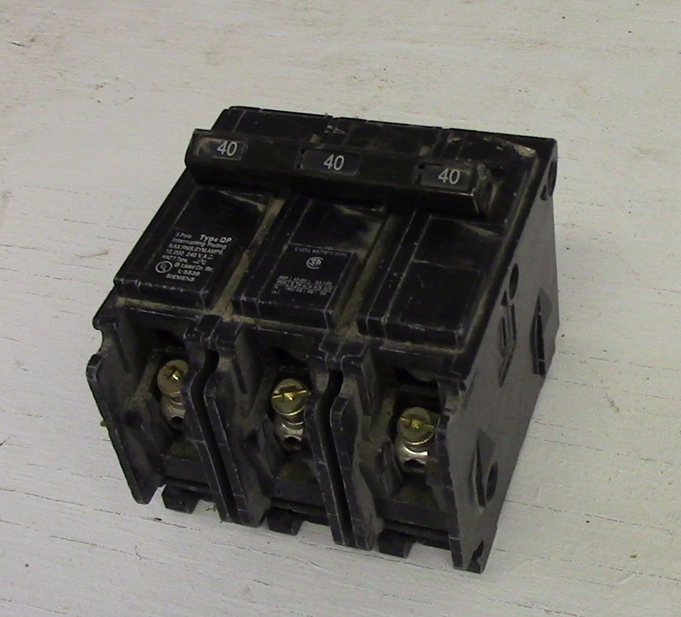 Disjoncteur enfichable Siemens 3 pôles 40 A