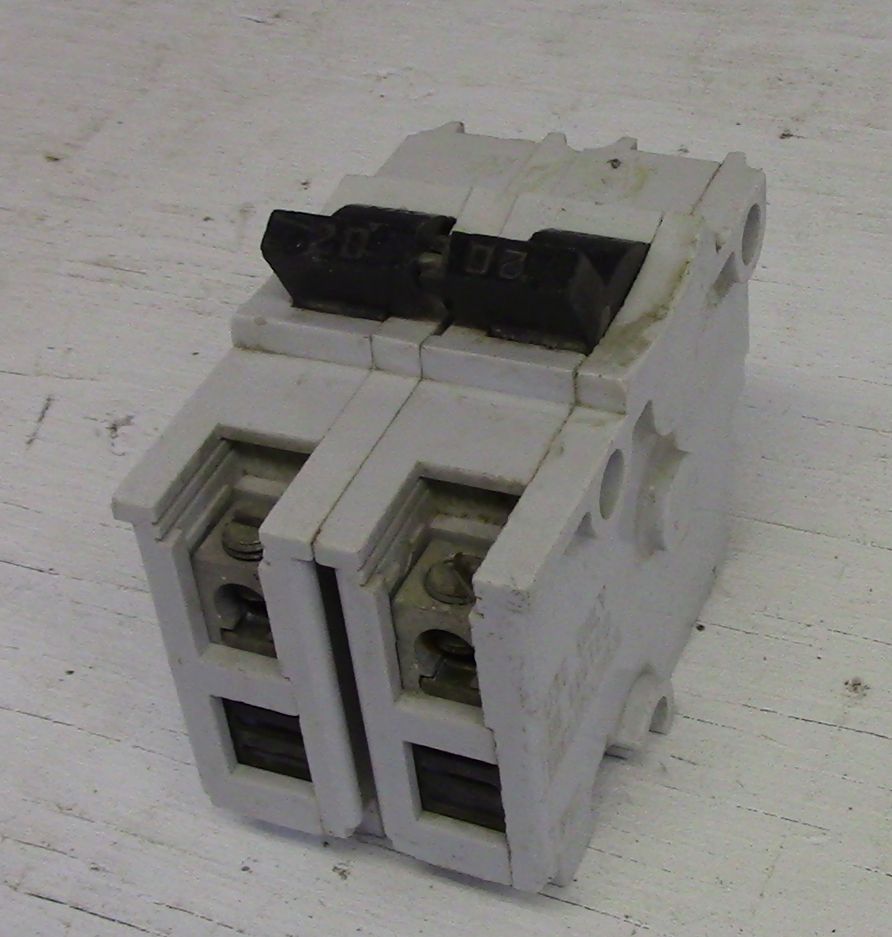 Federal Pioneer 2 Pole 20 Amp Type NA Push-in Breaker
