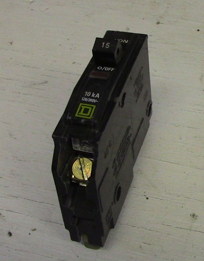 Square D 1 Pole 15 Amp Push-in Breaker