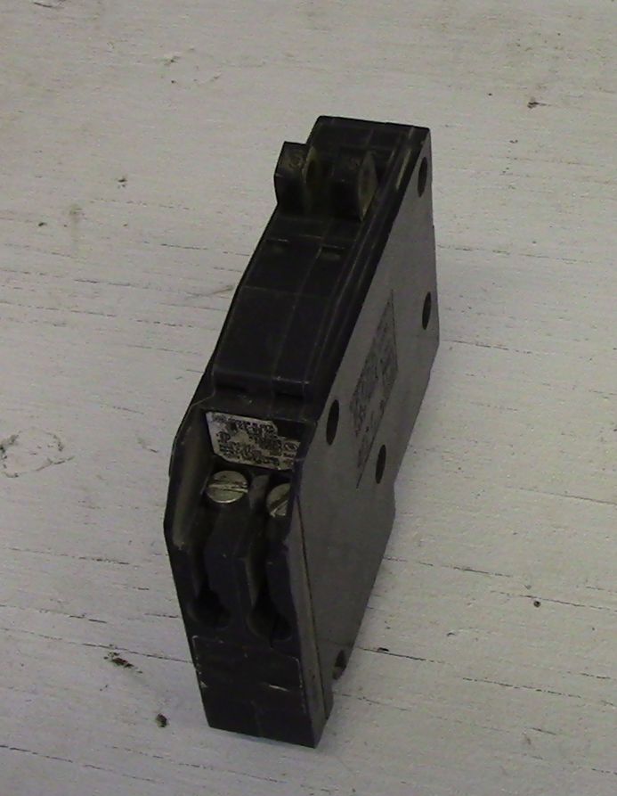 Square D 1 Pole 15 Amp Tandem Push-in Breaker