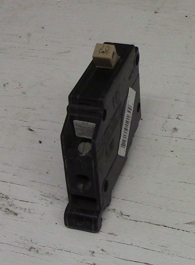 Cutler Hammer 1 Pole 20 Amp Type CH Push-in Breaker