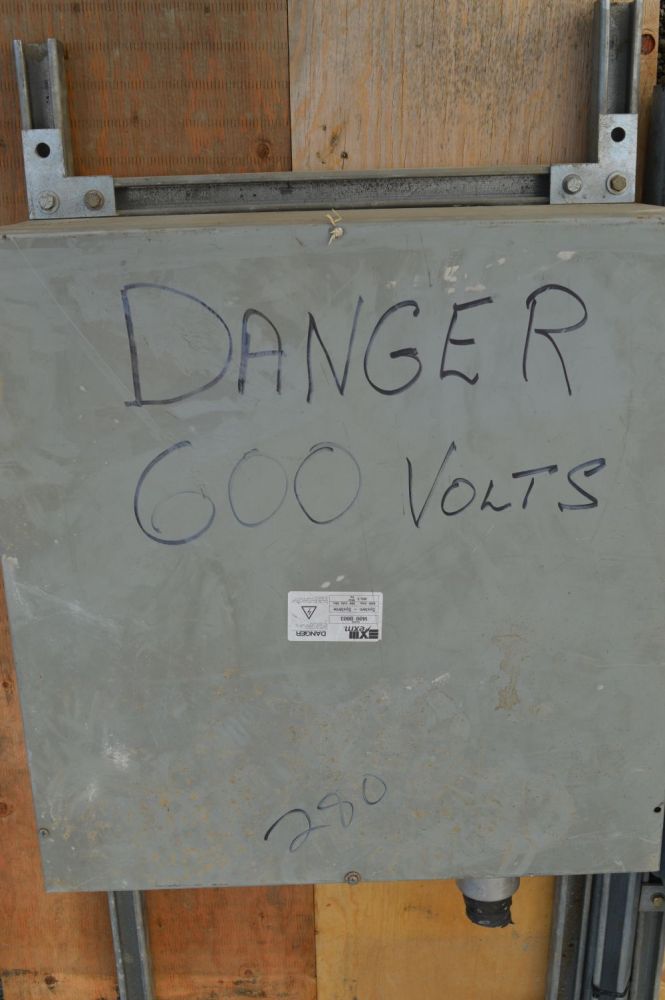 Caja de Distribución EXM de 600 Amp