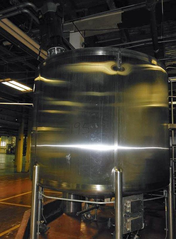 Réservoir de mélange Cherry-Burrell en acier inoxydable de 1 850 gallons