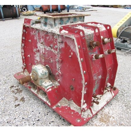 30 in x 18 in Hammer Mill