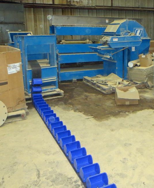 Universal DD4500 Bucket Elevator