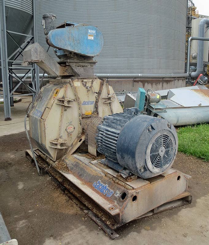 Jacobson 38734 Full Circle Hammer Mill