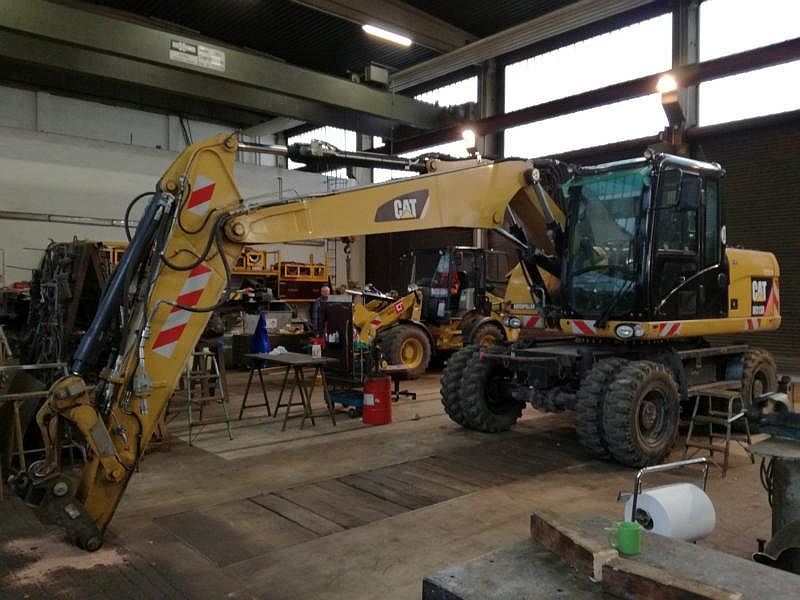 Caterpillar M313D Excavator