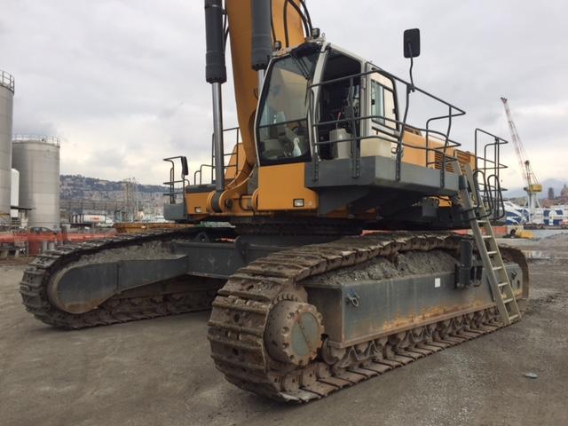Liebherr R 984 C Excavator