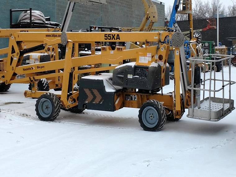 Elevadora Boom Artículada Bil-Jax 55XA