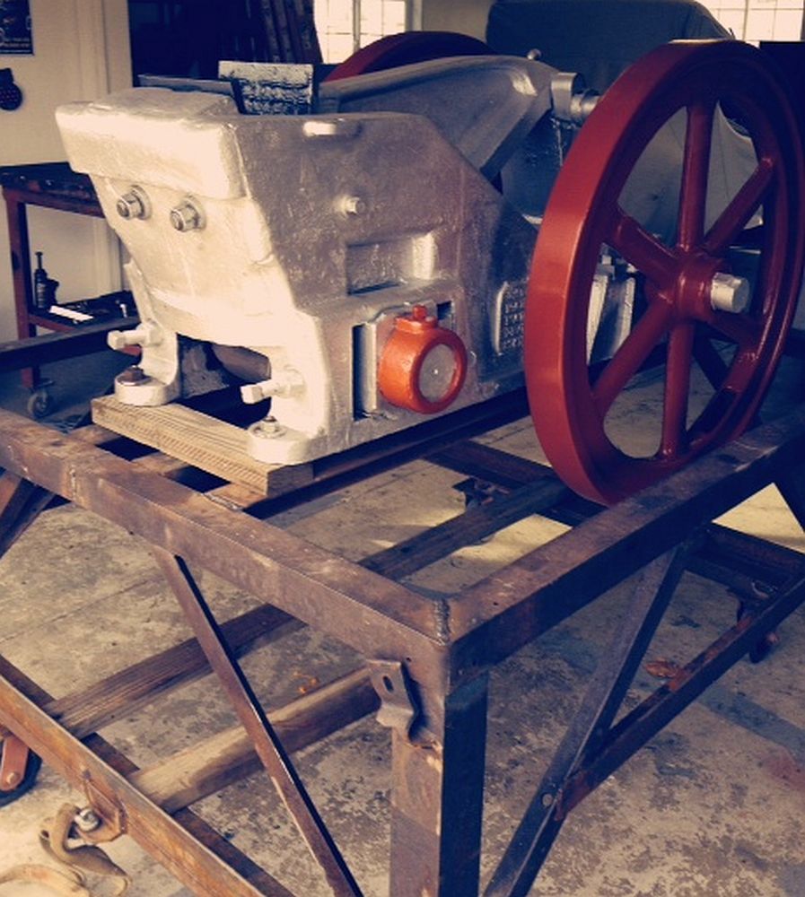 Dodge 8 in x 12 in Jaw Crusher