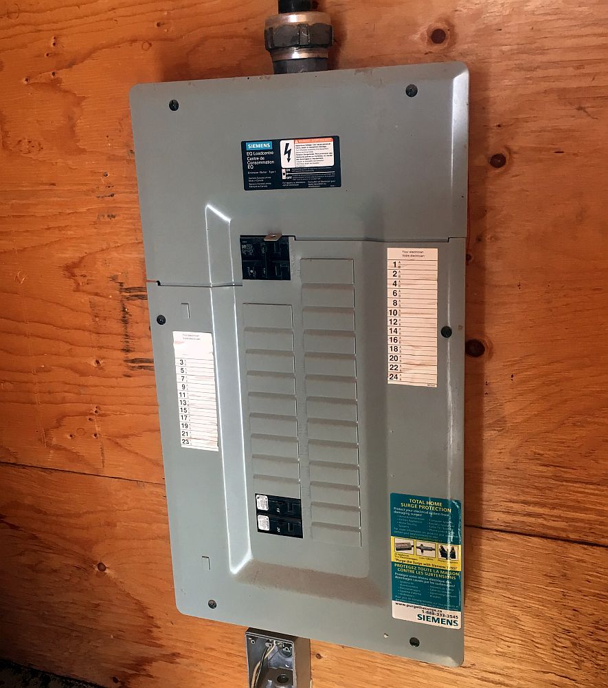 Siemens 100 Amp 24 Space 48 CCT Breaker Panel