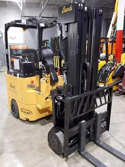 Elevadora Eléctrica Articulada Bendi B30AC