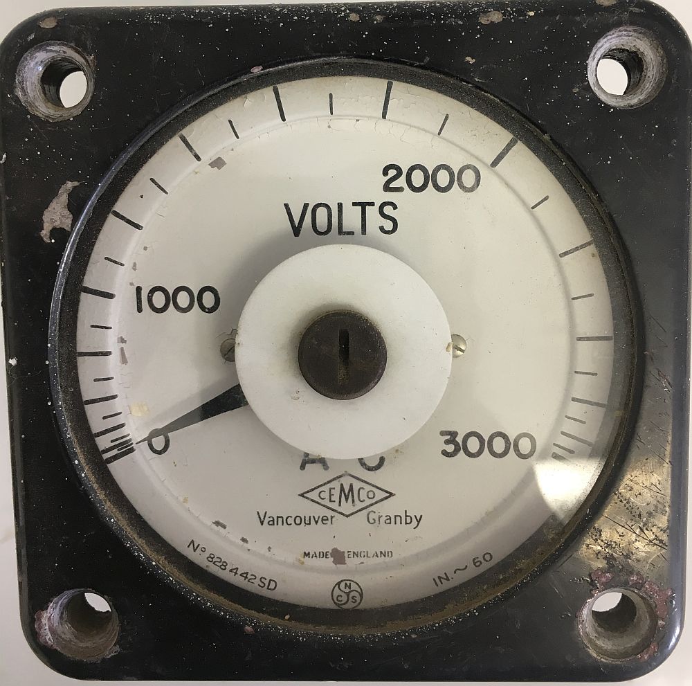 CEMCO Analog Voltmeter