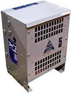 Delta 5 kVA Transformer 480 - 120/240 Volt