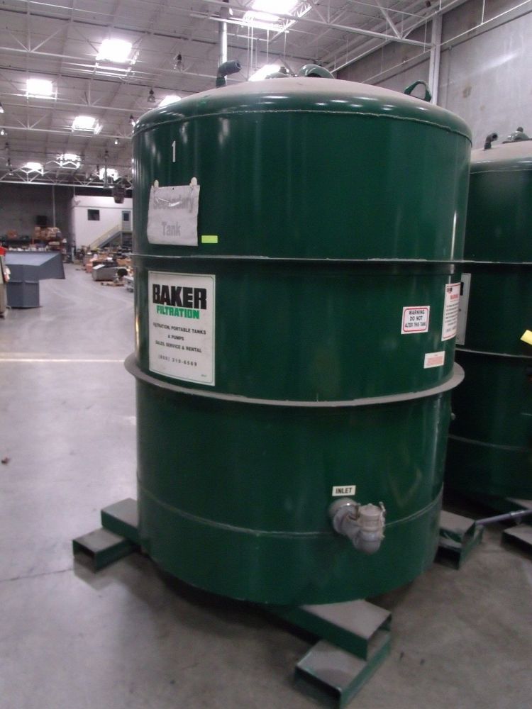 Baker 1300 Gallon Metal Filtering Tank
