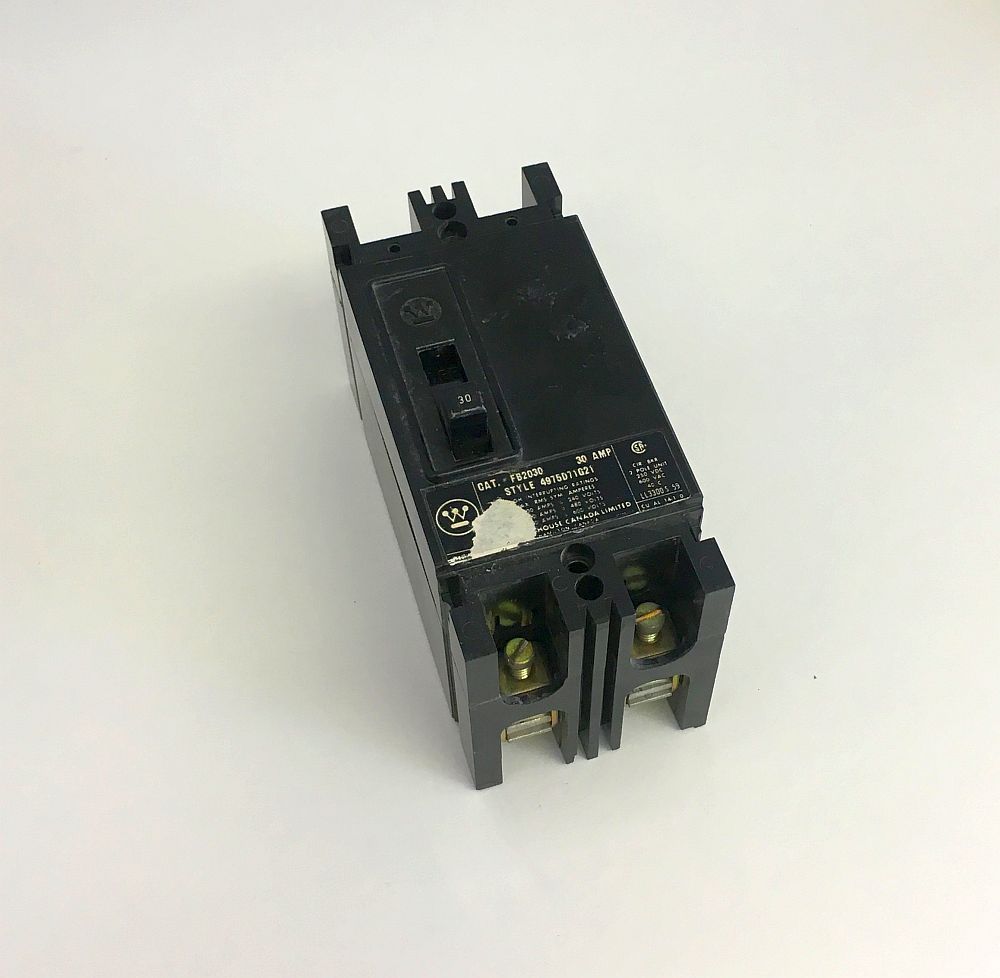 Disyuntor Westinghouse FB de 2 polos y 30 amperios