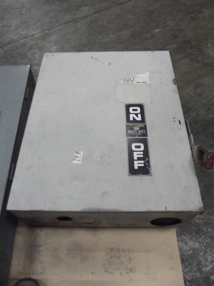 General Electric 600 Amp Heavy Duty Disconnect