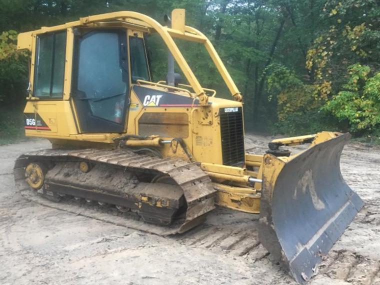 Bouteur Caterpillar D5G XL