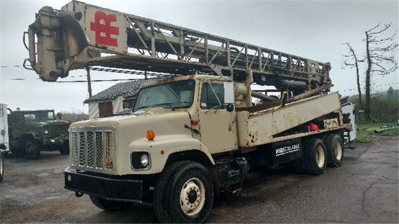 Ingersoll-Rand T3W Drill Rig