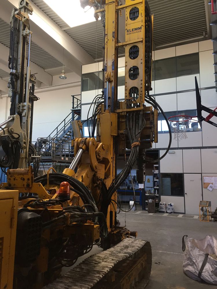 Klemm KR 805-2 Drilling Rig