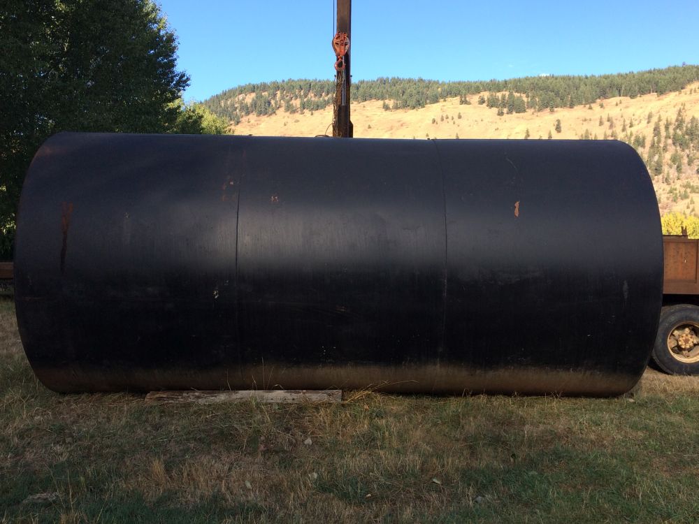 10,000 Gallon Steel Tank
