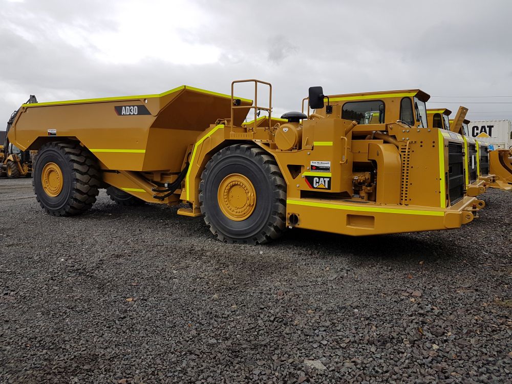 2017 Caterpillar AD30 Mine Truck