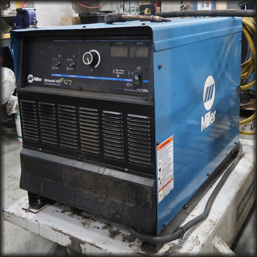 Poste à souder Miller DeltaWeld 452