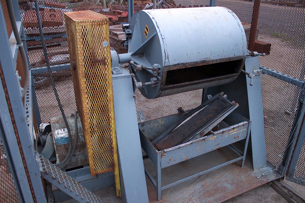 Paul O Abbe 2 x 2 Ball Mill