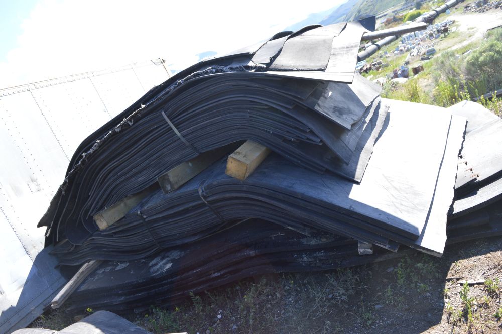 8 ft. x 12 ft. Rubber Belting Pieces