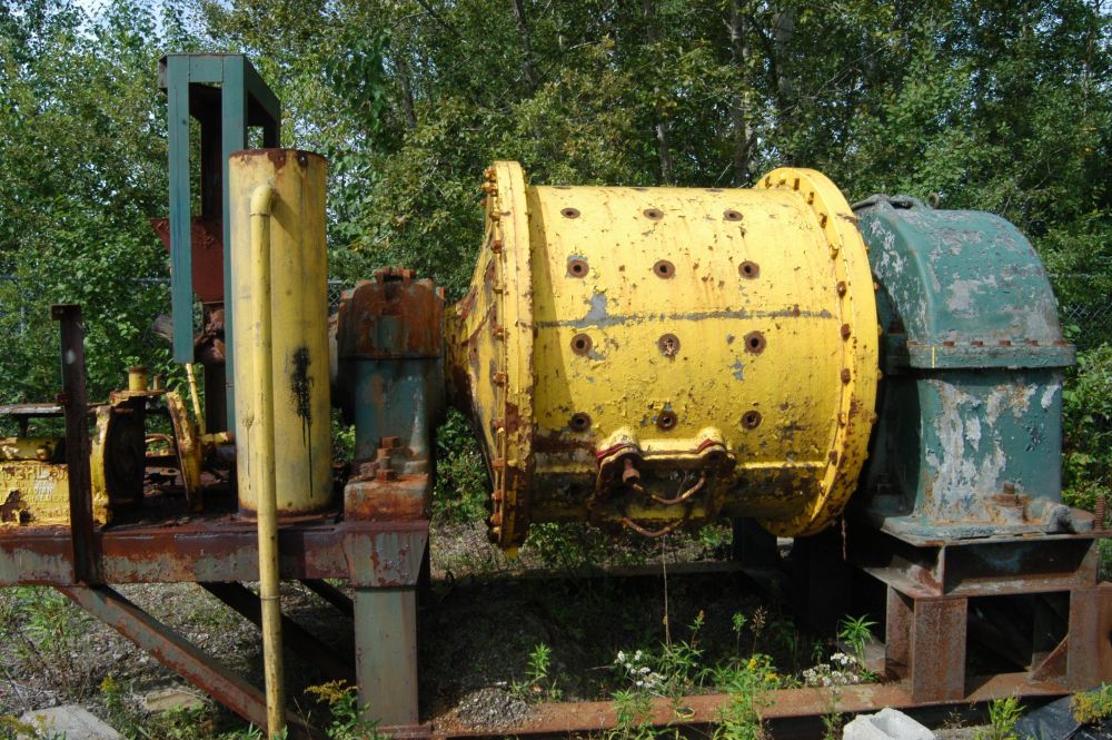 Dominion 4 x 4 Ball Mill