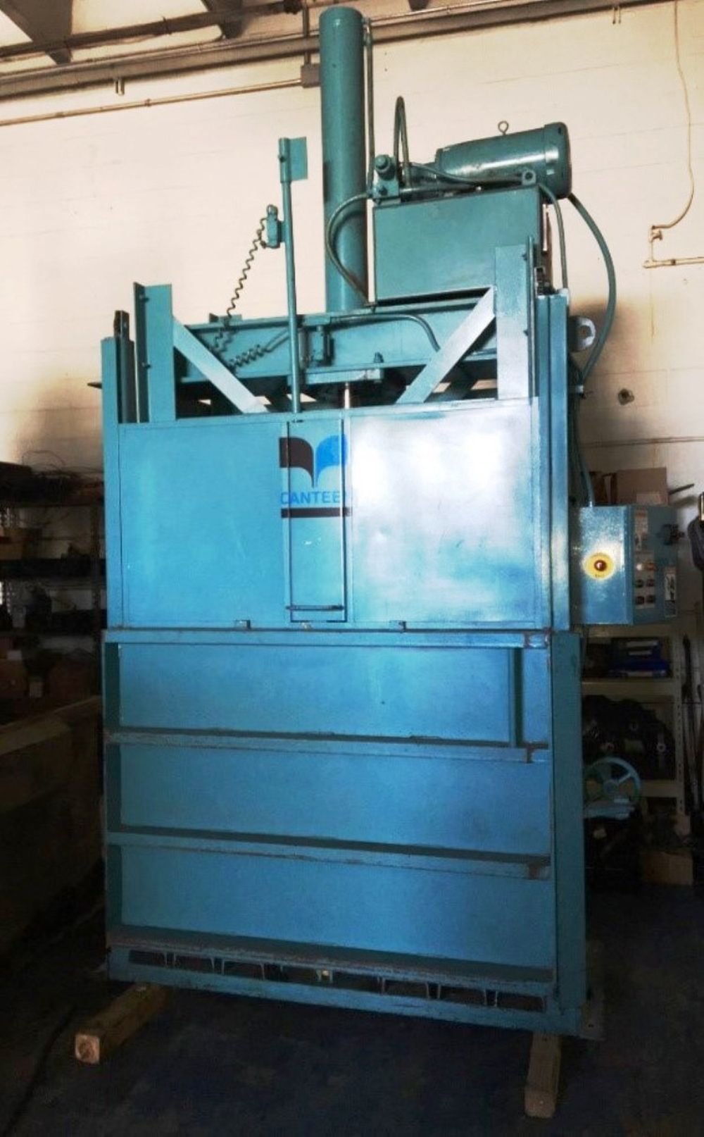 IPS 60" Vertical Baler