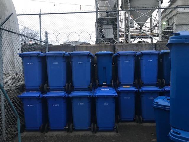Recyclage des bacs en plastique