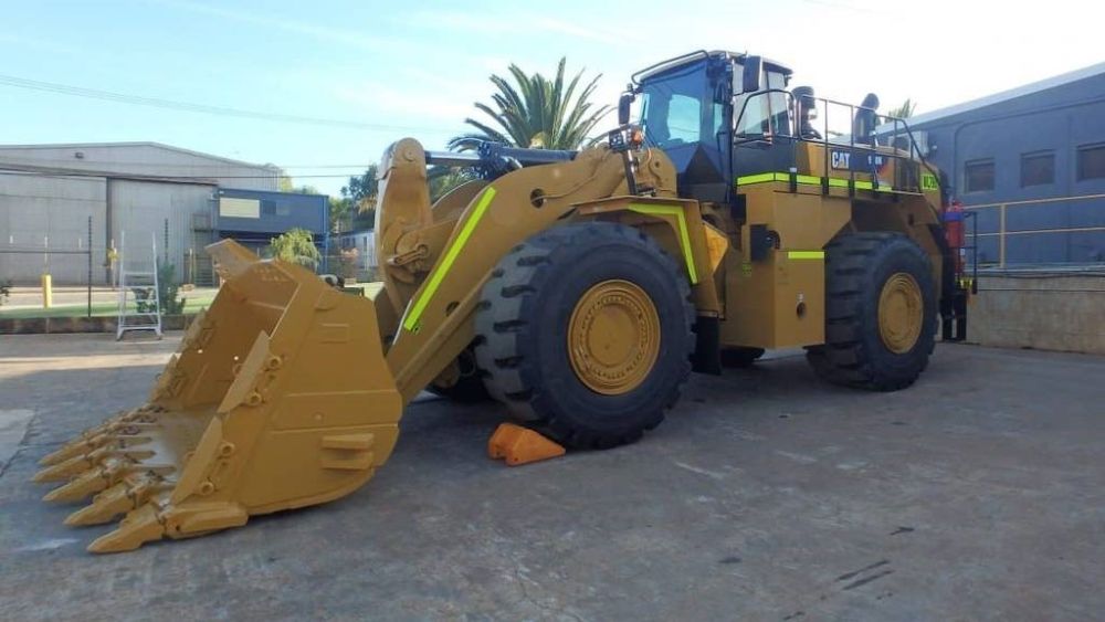Caterpillar 992 Wheel Loader