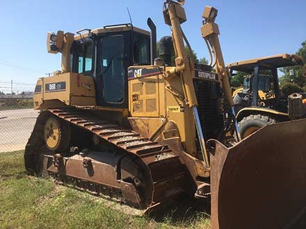 Bouteur CAT D6R ll XW 2005