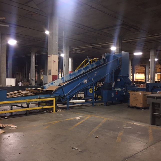 Embaladora Balemaster de Autoamarre Entrada Ancha