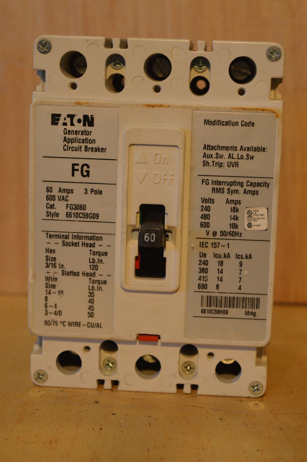 Disyuntor Eaton de 60 amperios