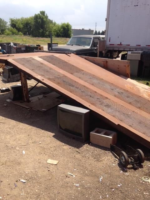 Stationary Loading Ramp