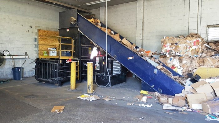 2011 Cram-A-Lot Horizontal Baler