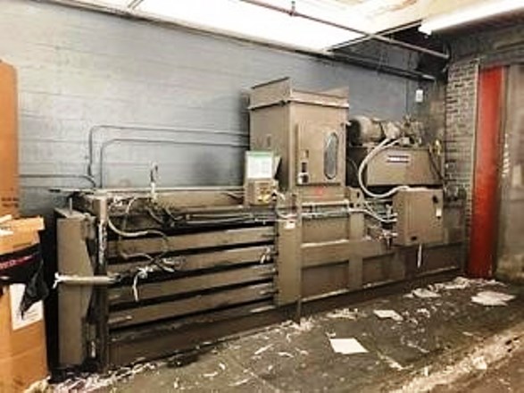 Presse à balles Allegheny à porte fermée, 20 CV
