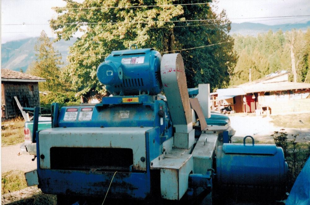 1998 6 in. x 25 in. Brewer Gang Rip Saw