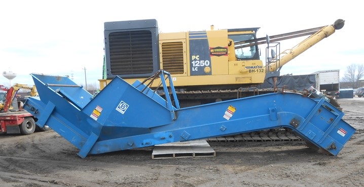 34in. wide Steel Belt Balemaster Feed Conveyor