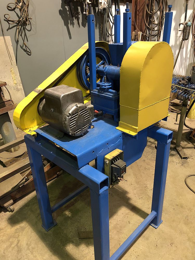 Woodstock 3.5 in x 5.5 in Lab Jaw Crusher