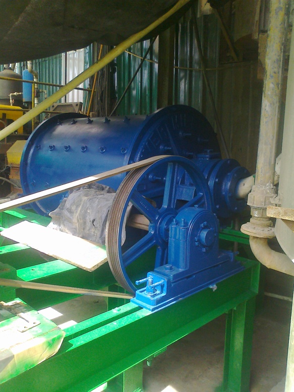 Denver 4 x 6 Ball Mill