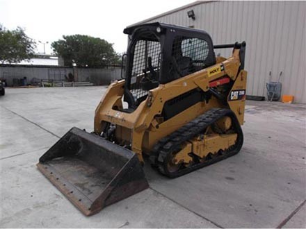 2015 CAT 239D Skid Steer