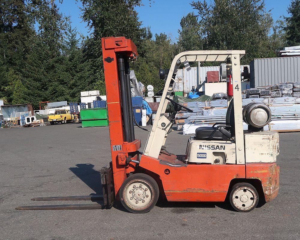 Nissan CPF02A25V Forklift