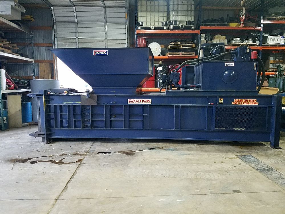 Max Pak Closed Door Horizontal Baler