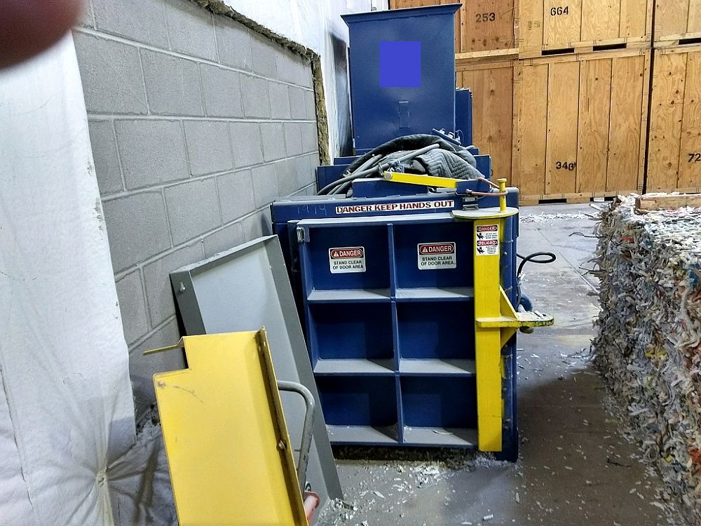 C+M Closed Door Trim Baler