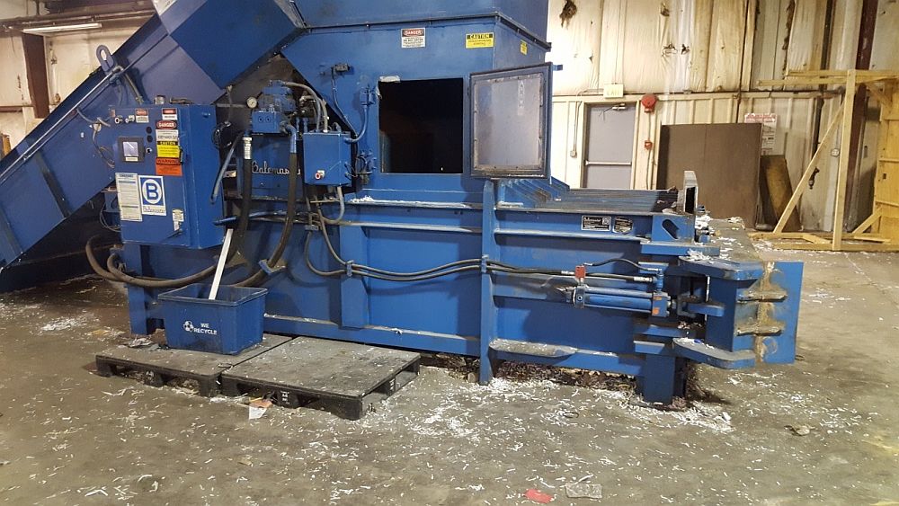 Embaladora Balemaster de Completa Penetración